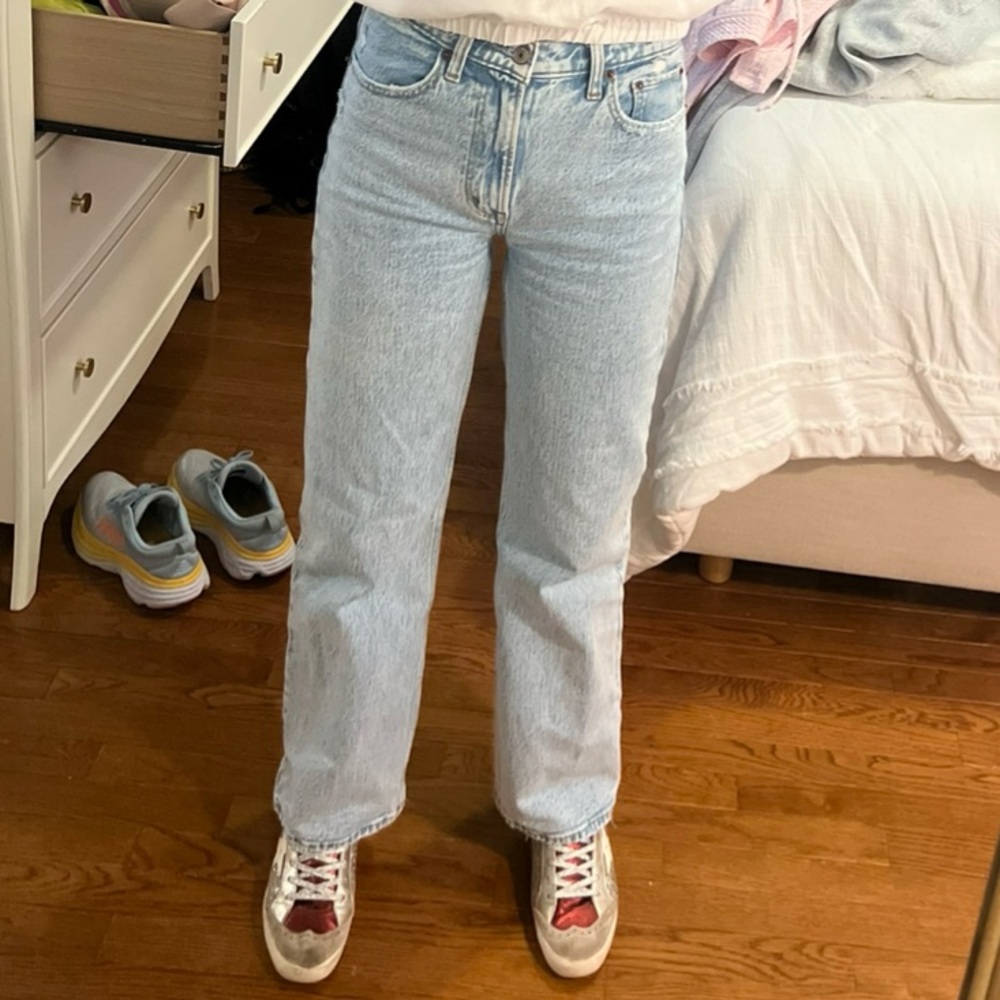 Abercrombie 90s High Rise Relaxed Jean